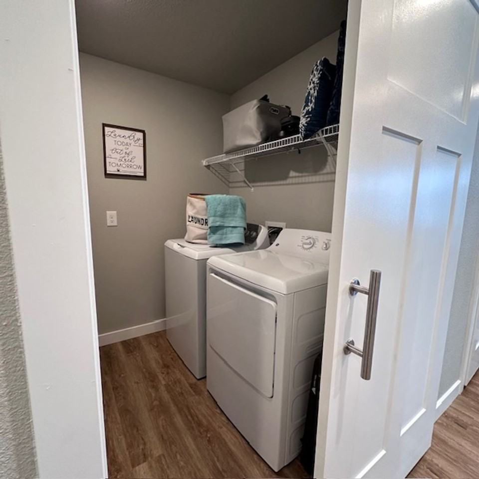 Kaleidos - Photo 4 of 38