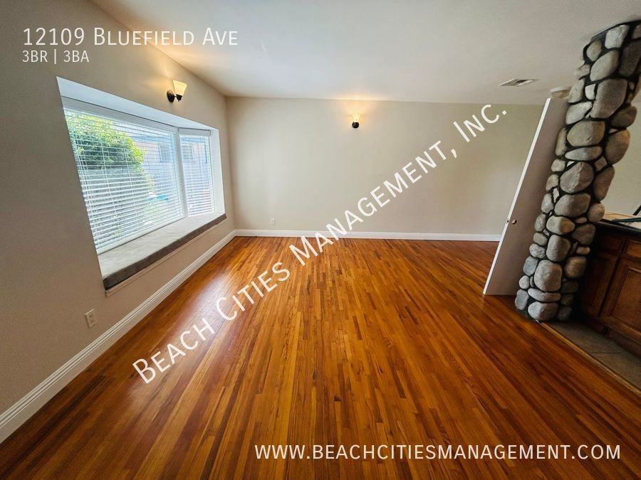 12109 Bluefield Ave - Photo 2 of 50