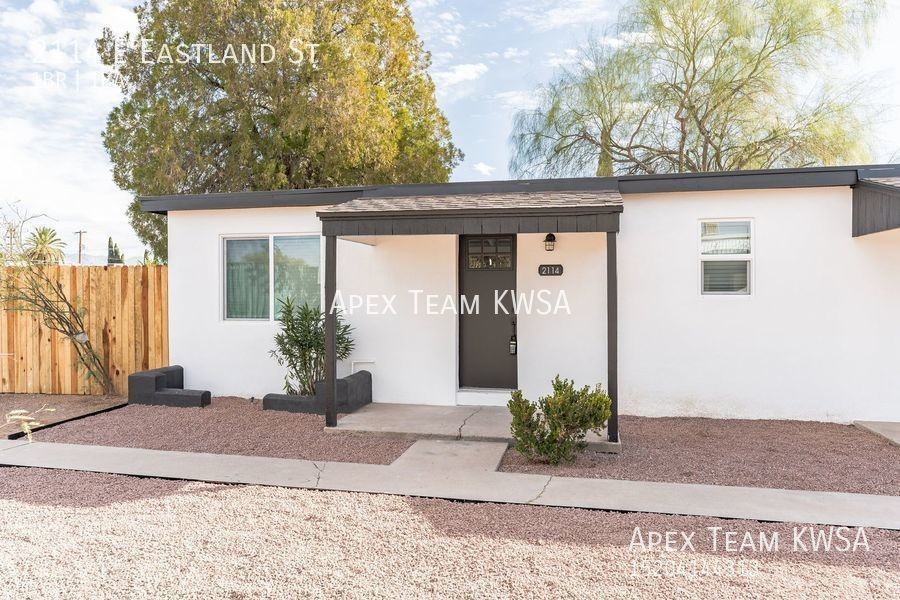 2114 E Eastland St - Photo 3 of 25