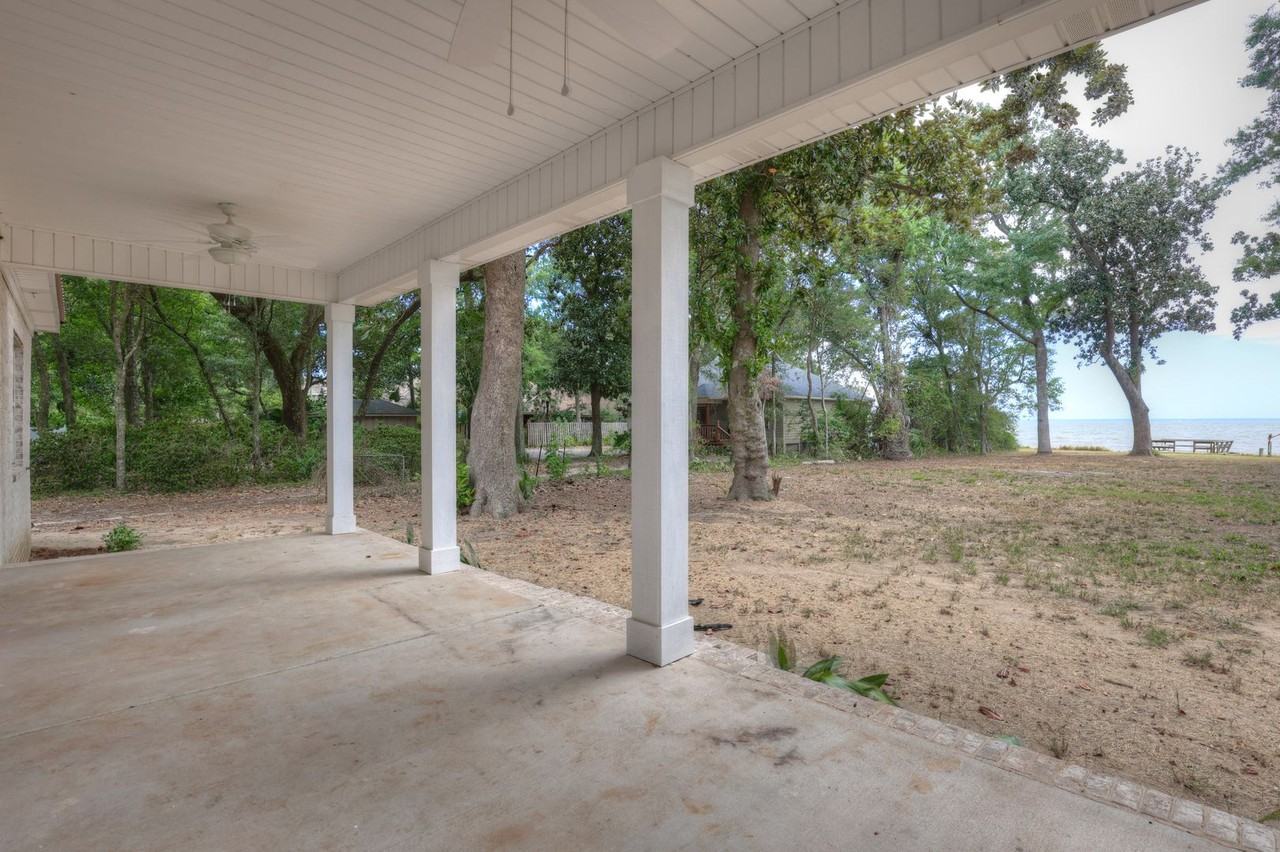 7361 Bay Rd - Photo 3 of 20