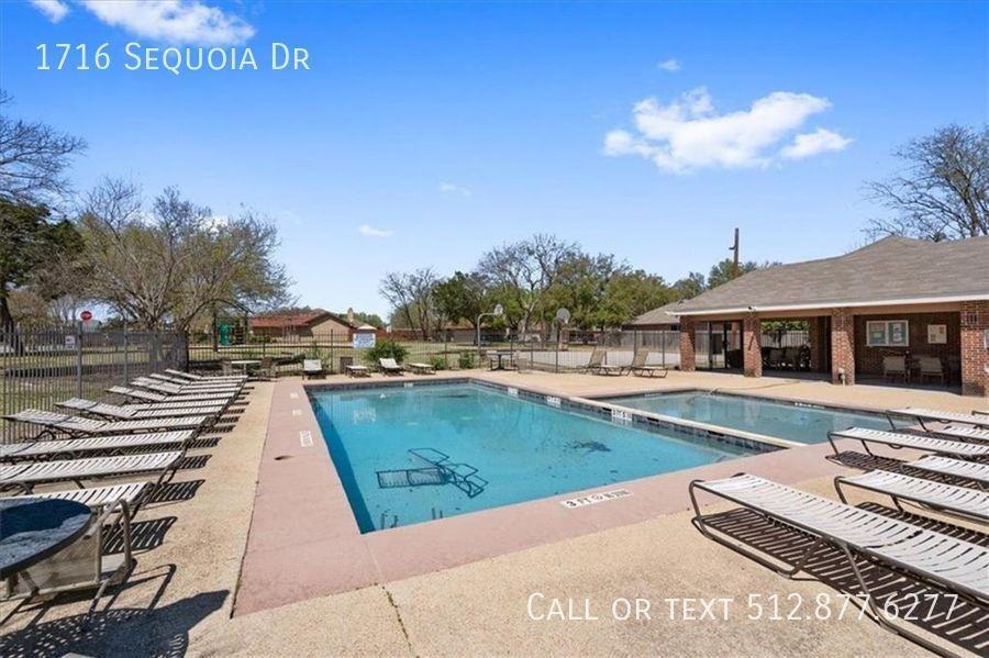 1716 Sequoia Dr - Photo 2 of 48