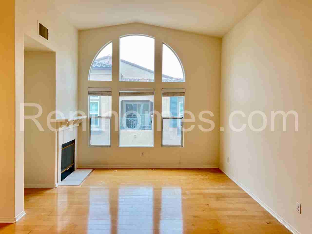 11825 Miro Cir - Photo 2 of 26