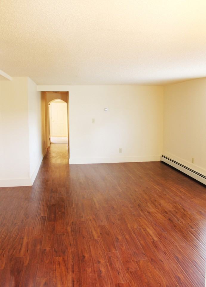 122 Archibald St - Photo 3 of 8