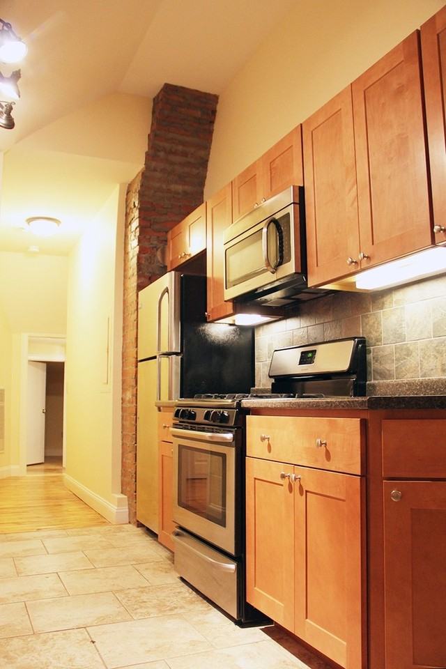 162 North St - Photo 2 of 8