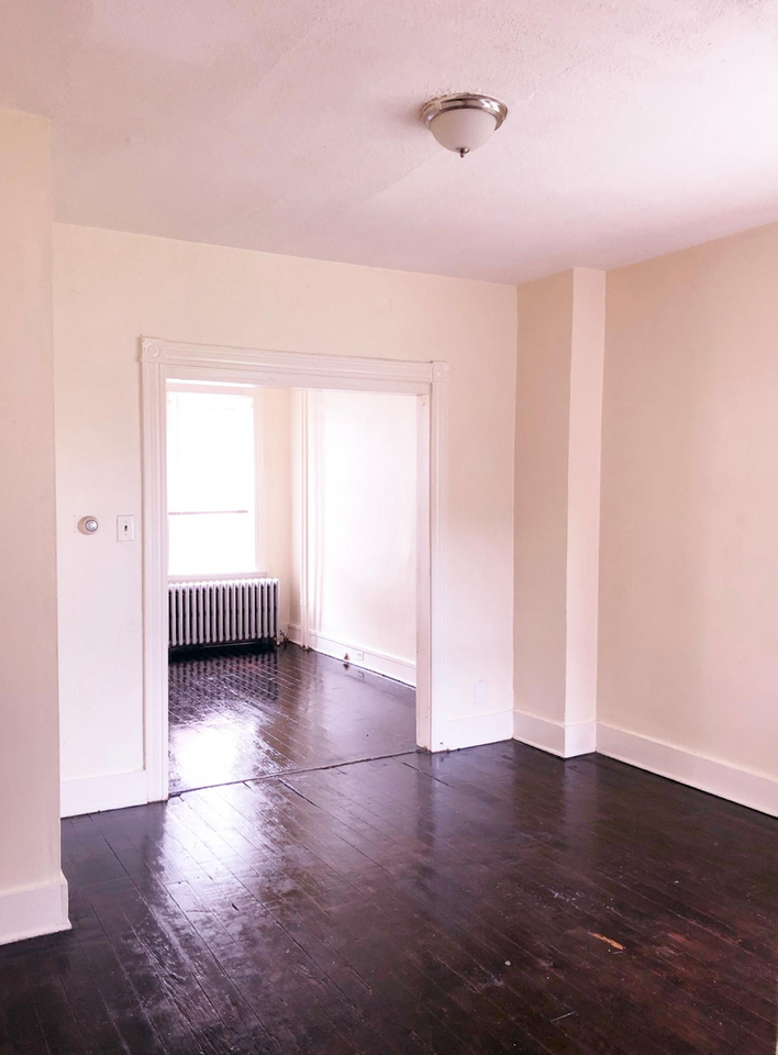 654 Saint Joseph Street - Photo 6 of 8