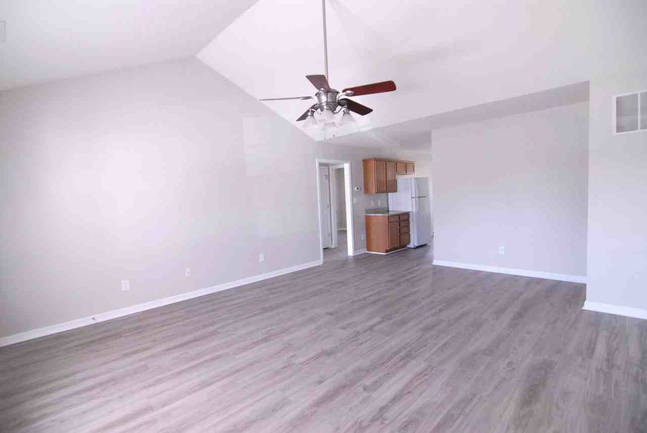 2804 Pleasant Garden Rd - Photo 4 of 13