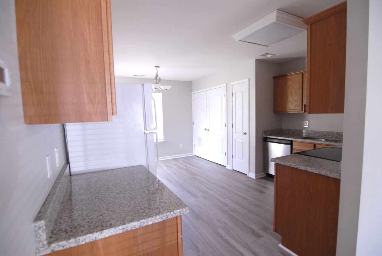 2804 Pleasant Garden Rd - Photo 5 of 13