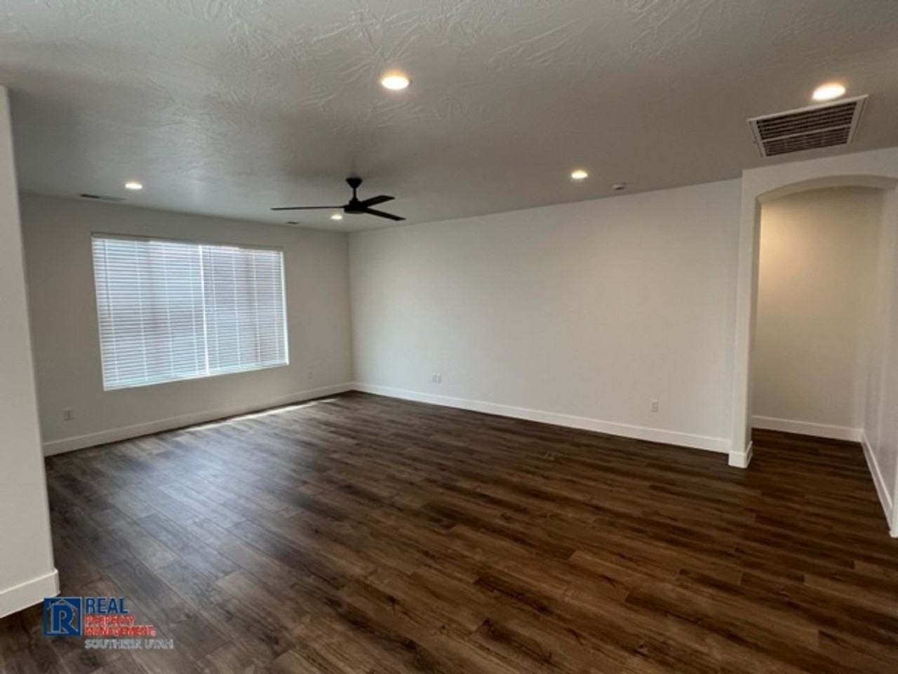 1837 W 350 N - Photo 4 of 11