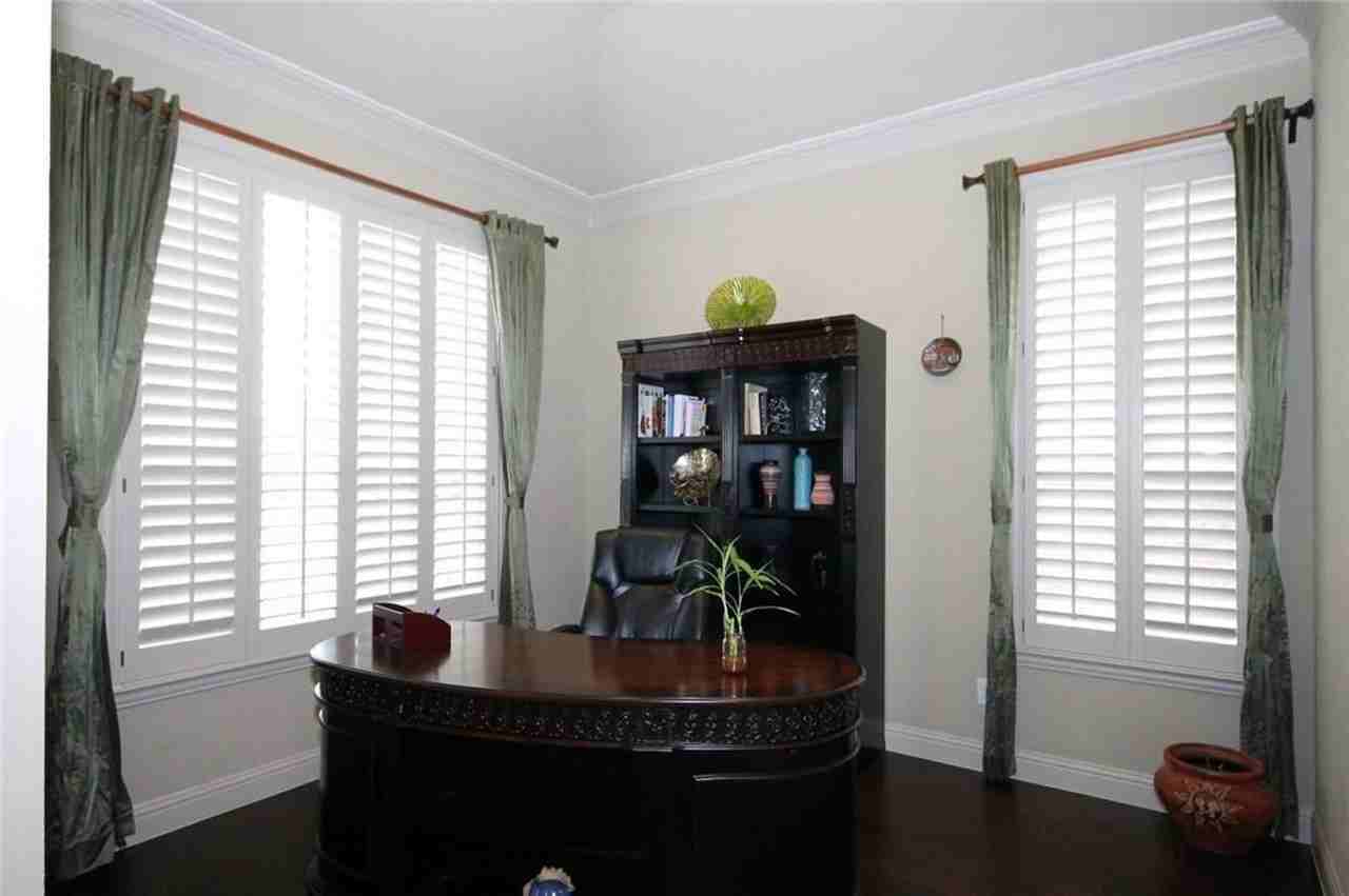 9128 Oleander Way - Photo 3 of 21