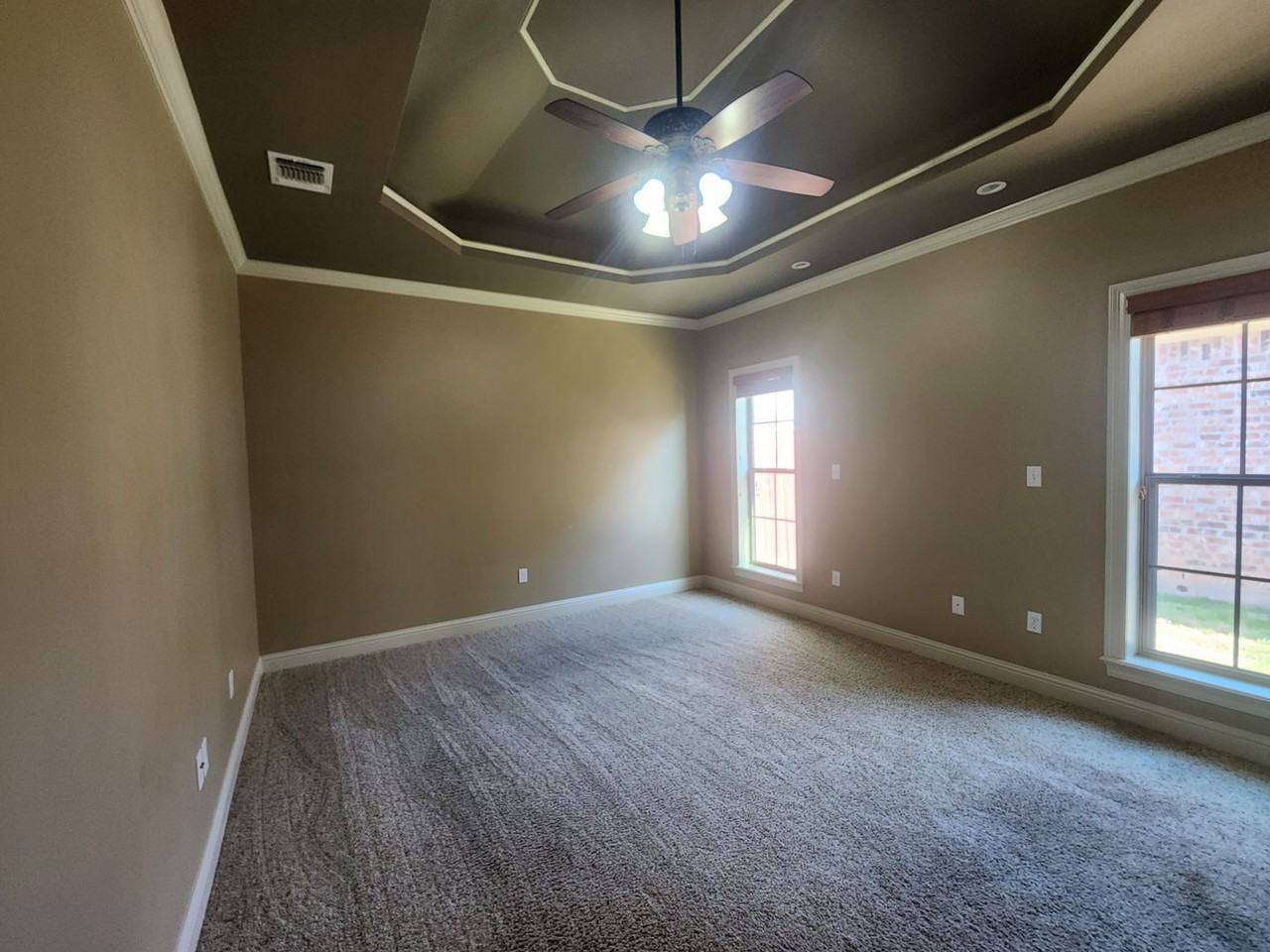 415 Antietam Dr - Photo 7 of 11