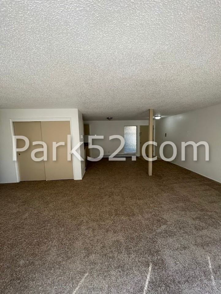 4002 S Warner St #07 - Photo 6 of 17