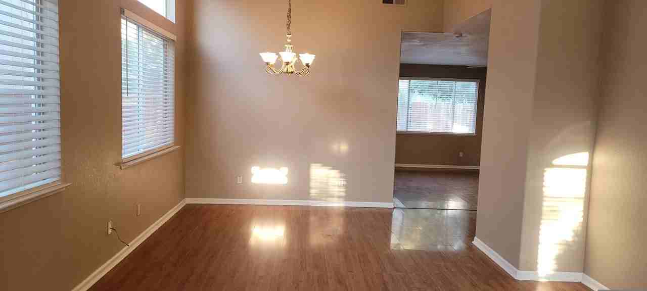 147 Aviator Cir - Photo 3 of 20