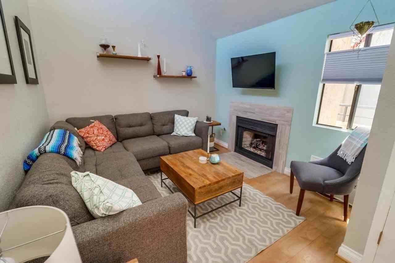 4671 Hamilton St - Photo 2 of 19