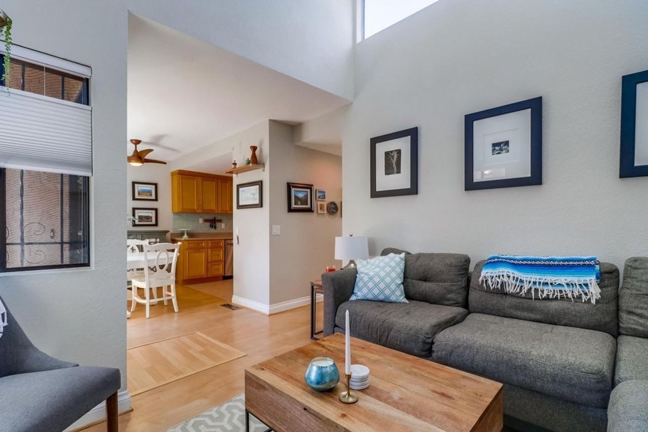 4671 Hamilton St - Photo 4 of 19