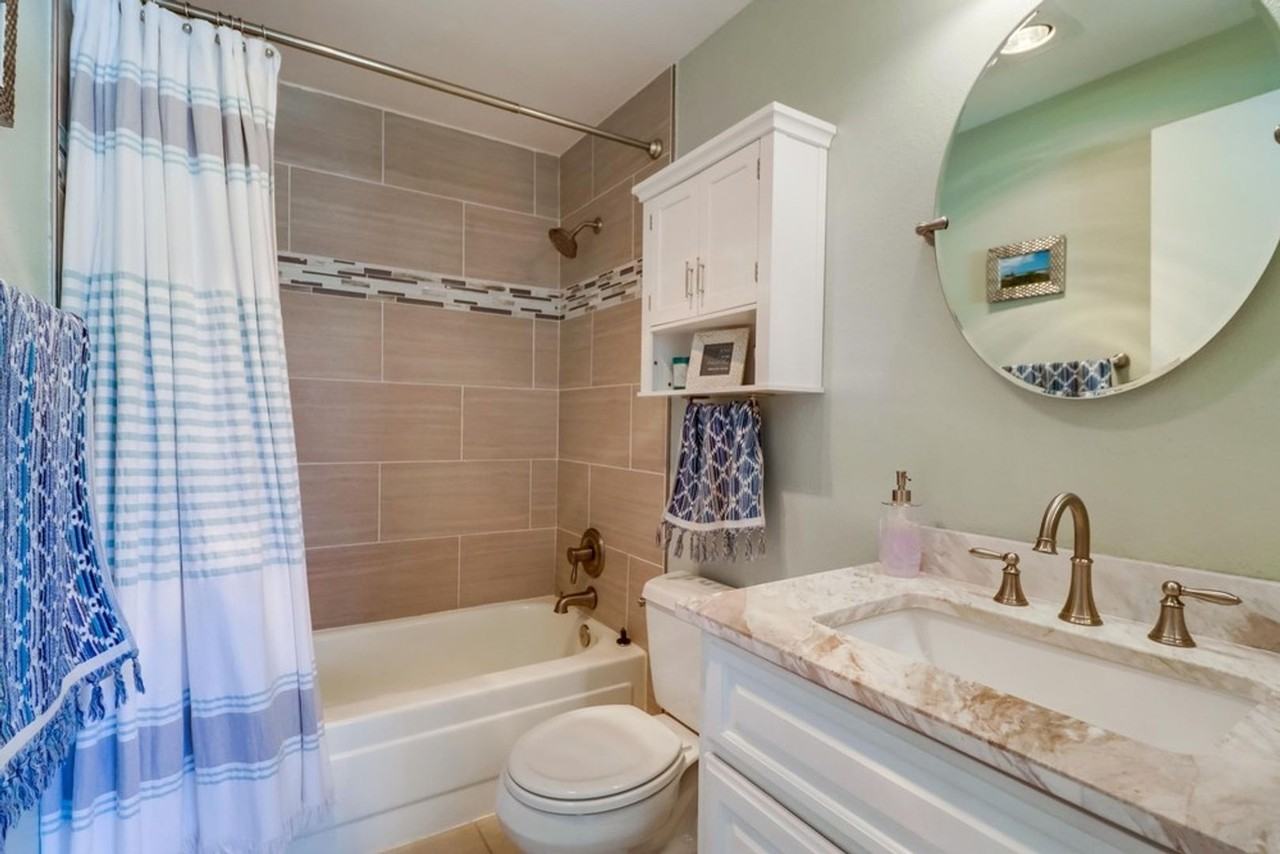 4671 Hamilton St - Photo 7 of 19