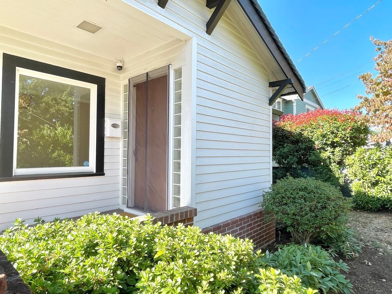 5612 Se Liebe St - Photo 2 of 30