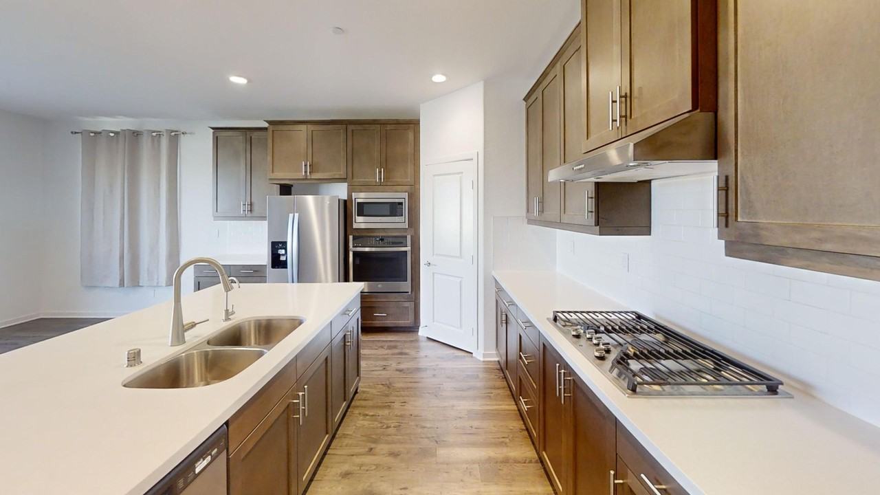 14077 Amorosa Ct - Photo 2 of 24