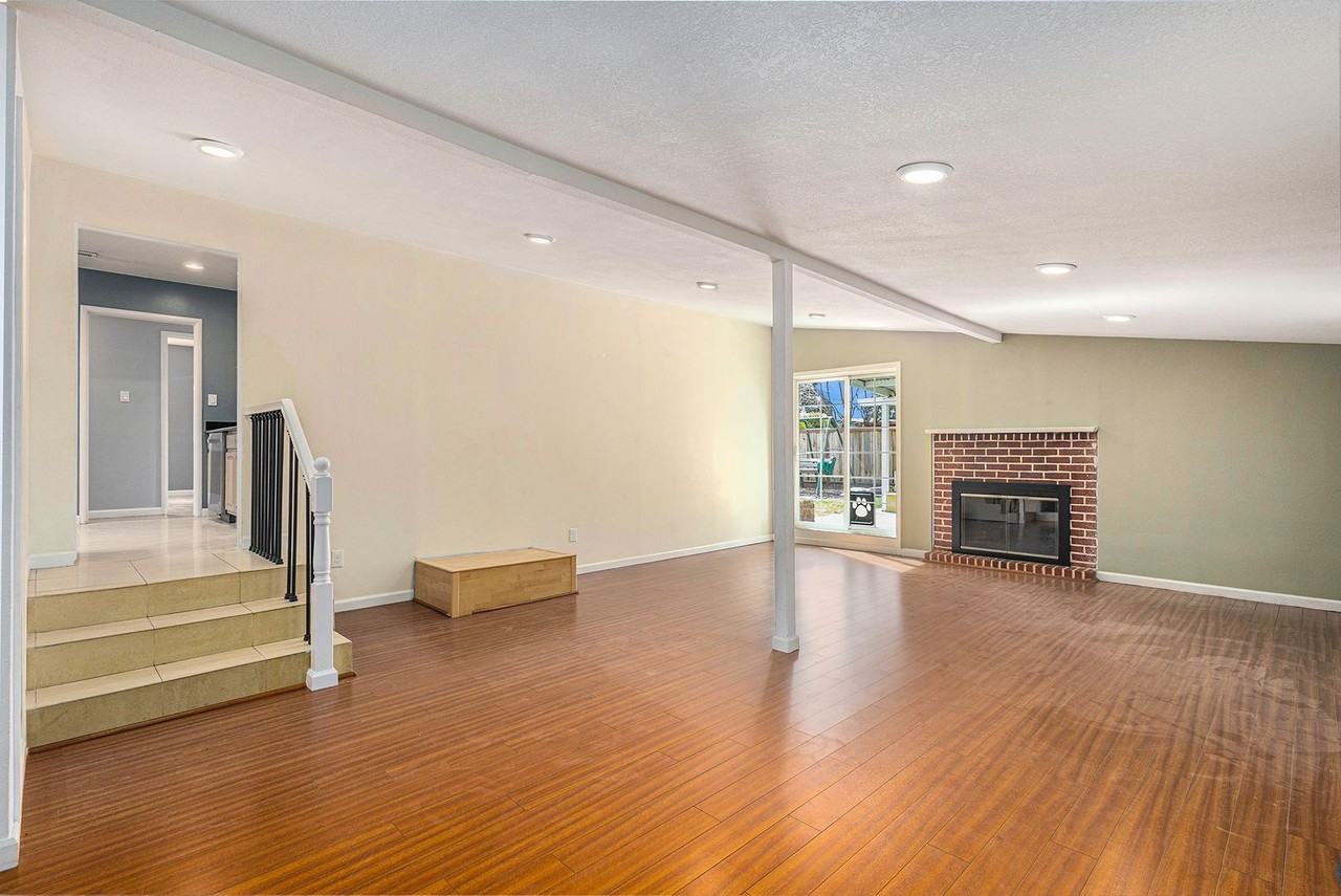 19133 Times Ave #LU - Photo 7 of 18