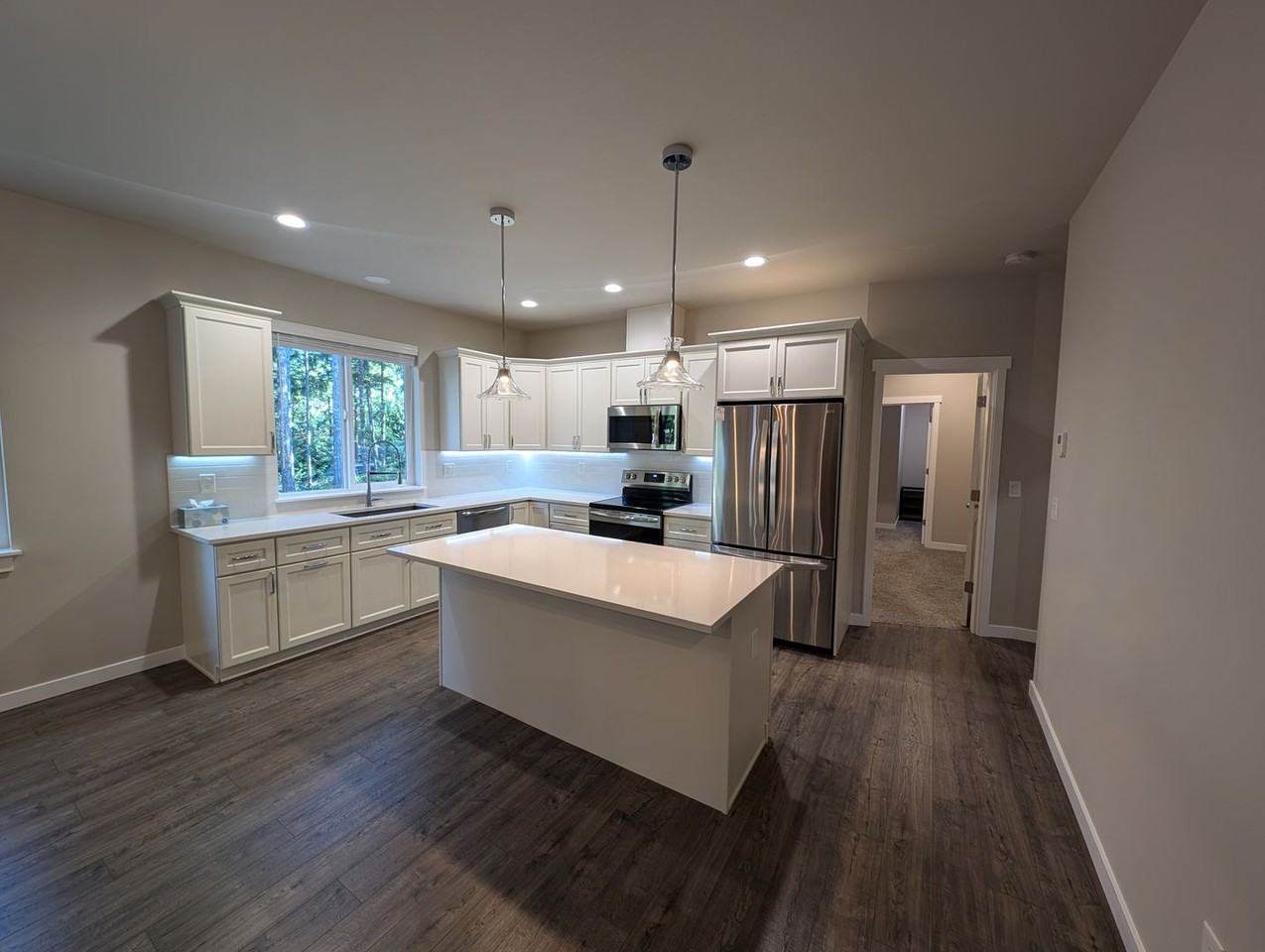 550 E Road Of Tralee - Photo 7 of 26