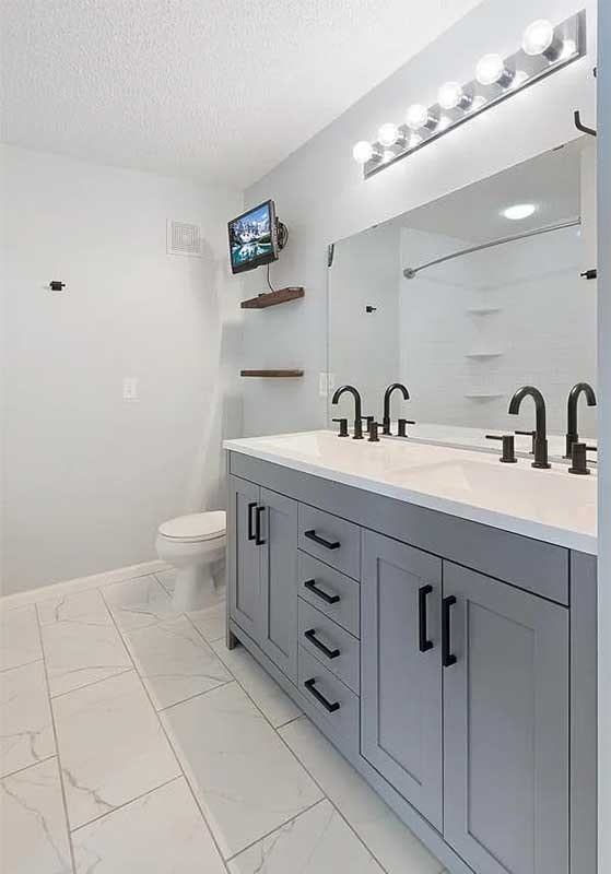 4672 Bulrush Boulevard - Photo 7 of 13