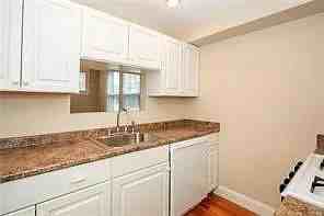 384 Fort Washington Ave #384 - Photo 3 of 6