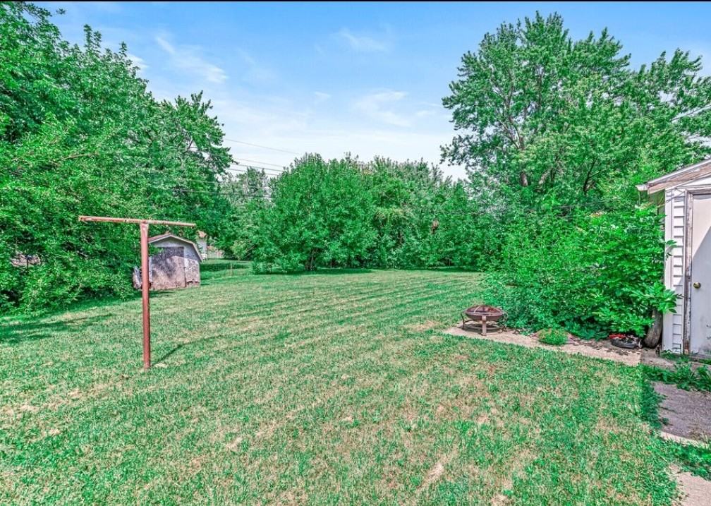 5614 Oliver Ave #NA - Photo 2 of 11