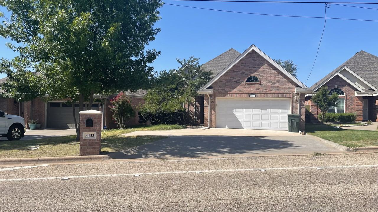 3433 Chimney Rock Rd #NA - Photo 3 of 13