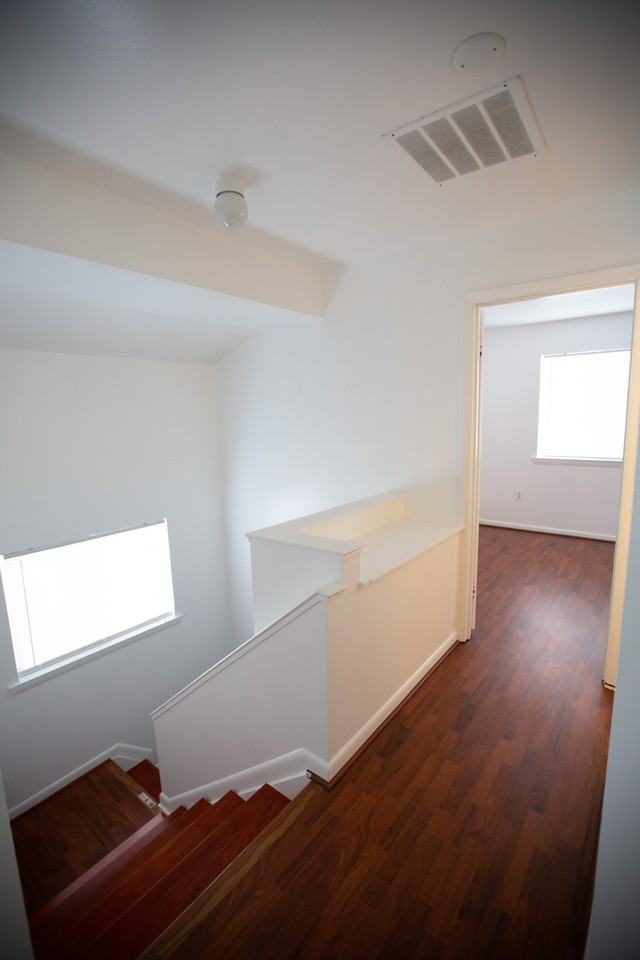 Sugarland Square Ct #15 - Photo 4 of 16