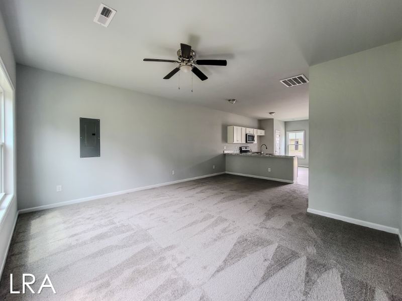 185 Buckhorn Ave - Photo 7 of 18