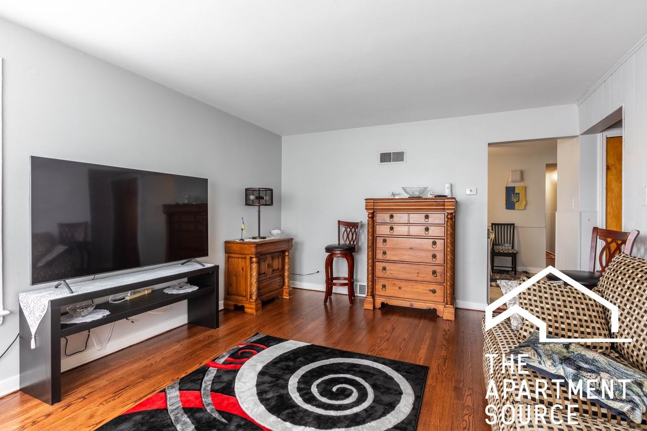 9056 Lamon Ave #2S - Photo 2 of 13