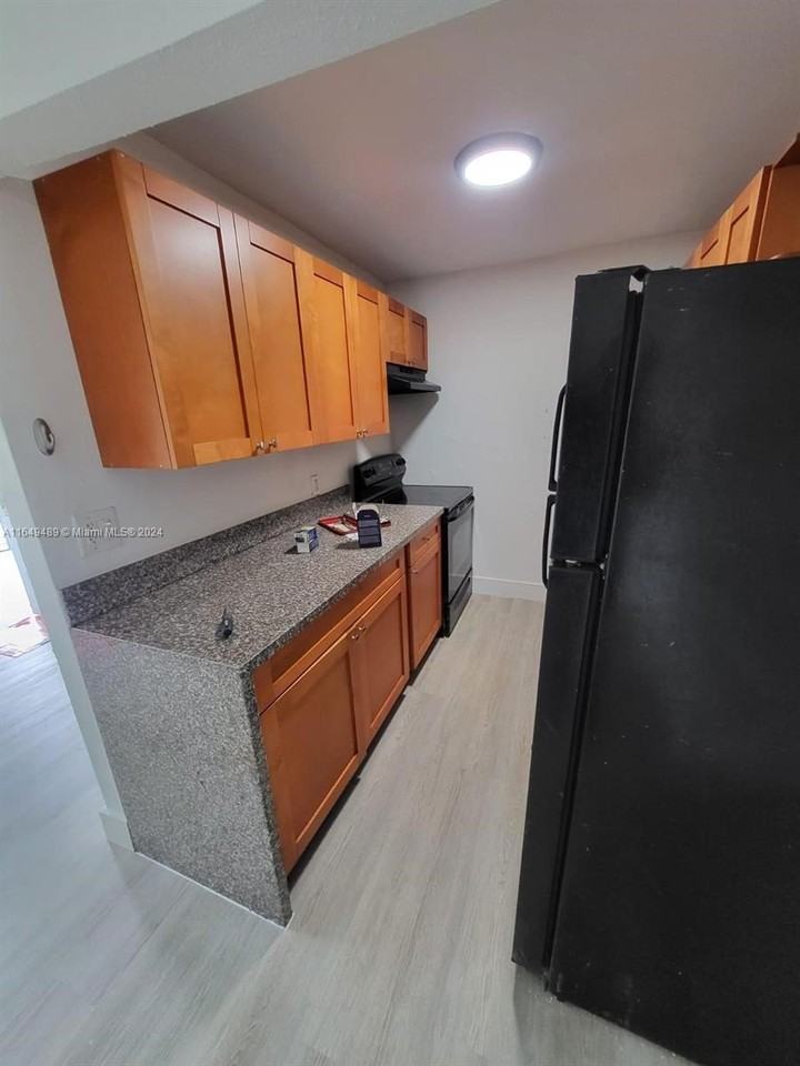 14100 Nw 6th Ct #109 - Photo 2 of 6