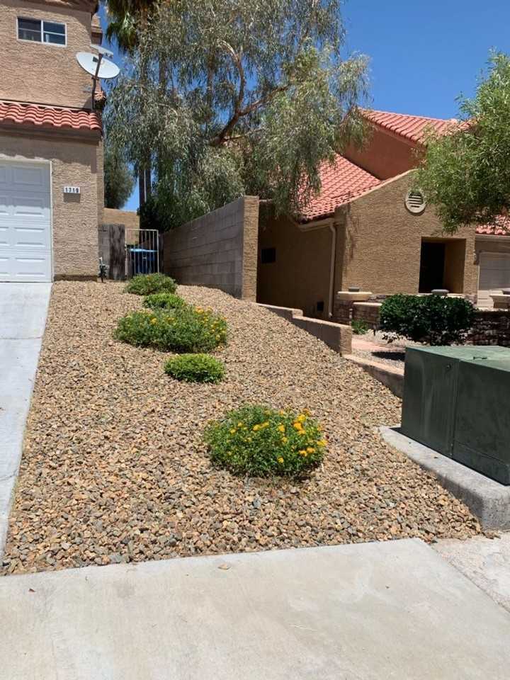 1719 Mesquite Ct - Photo 7 of 9