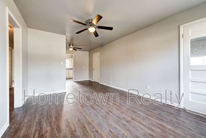 3116 Ne 13th St - Photo 4 of 29