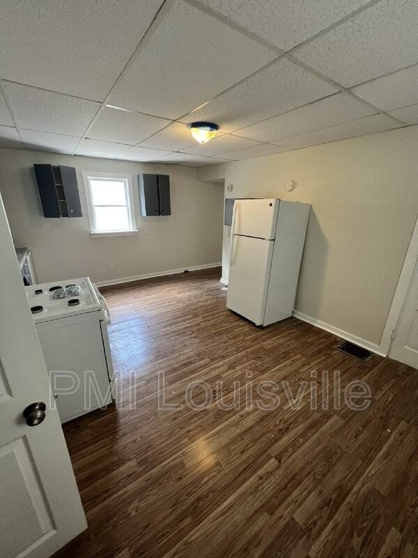 414 M St #1MK - Photo 2 of 8