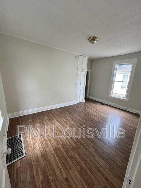 414 M St #1MK - Photo 3 of 8