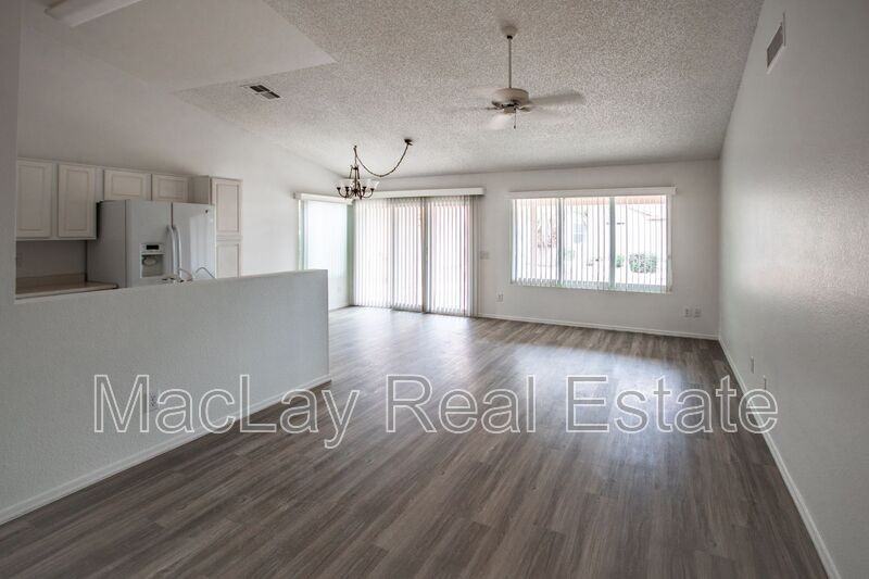 1951 E Westchester Dr - Photo 4 of 18