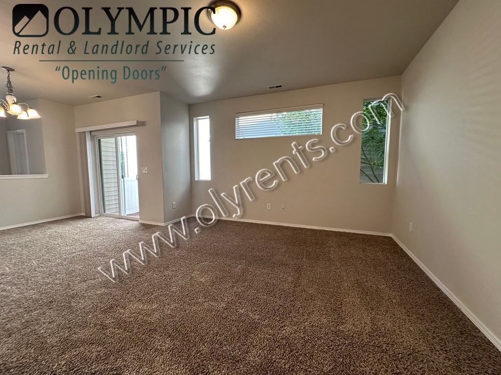 4312 Edgewater Blvd Ne - Photo 7 of 23