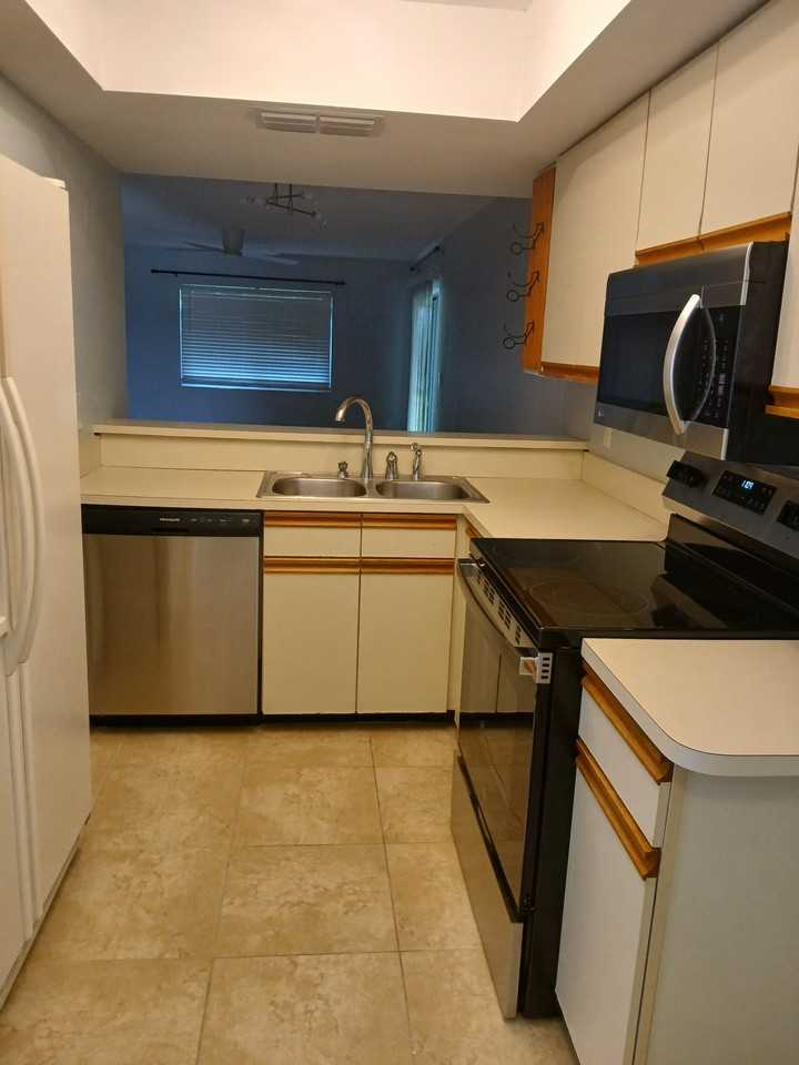 2701 Countryside Blvd #102 - Photo 4 of 16