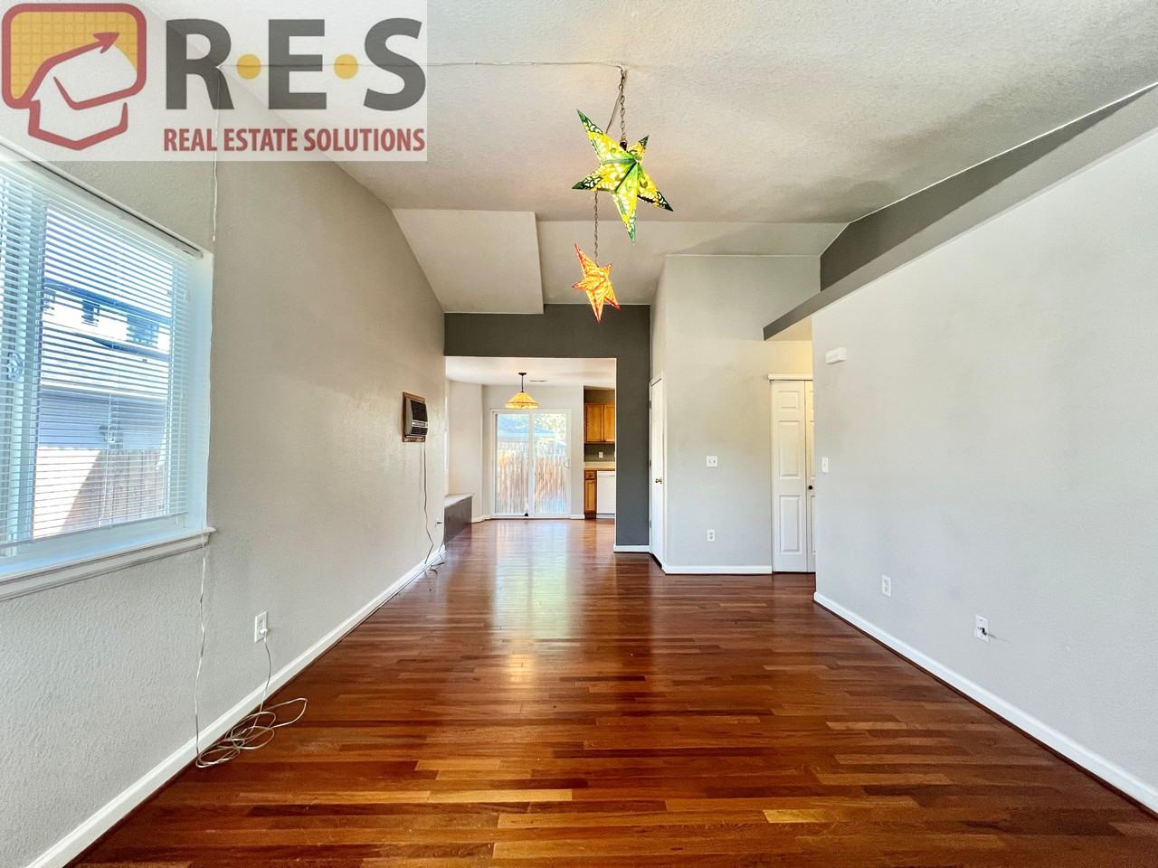 1617 W 39th Ave - Photo 7 of 17