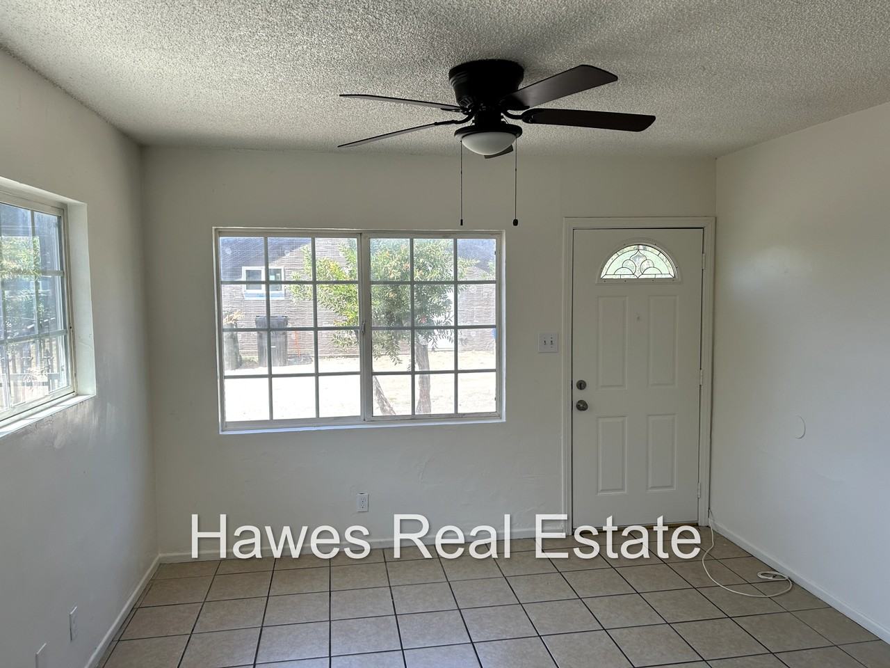 1157 E Nocta St - Photo 2 of 13