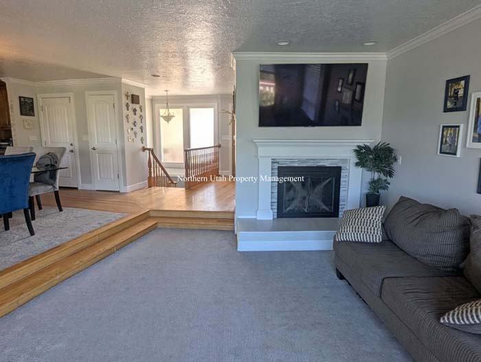 4793 Panorama Dr - Photo 3 of 38