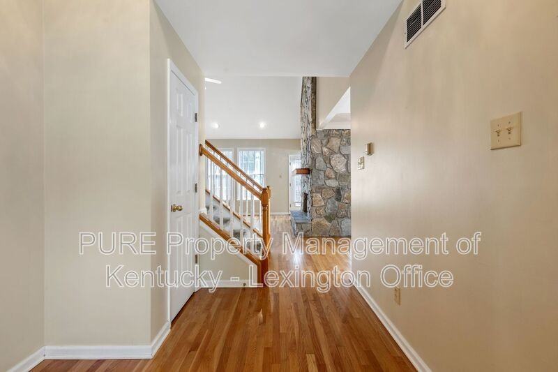 3705 Ansley Ct - Photo 3 of 39