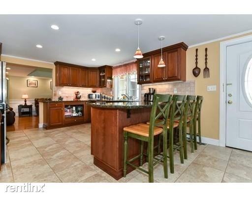 2 Homeward Ln - Photo 3 of 9