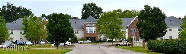 Emily Apartments - Photo 2 of 7