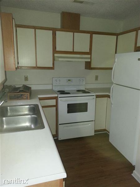 Pine Ridge Place Apartments - Photo 2 of 2