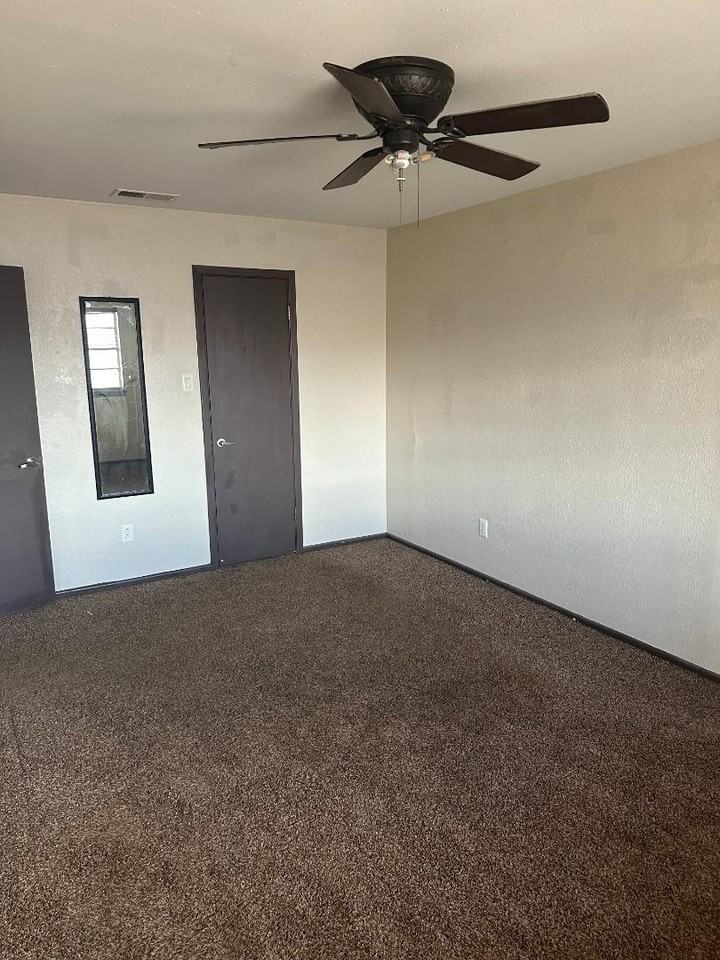 616 N. Elkhart Ave - Photo 6 of 10