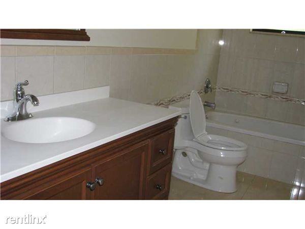 13227 SW 10th Ln - Photo 2 of 9