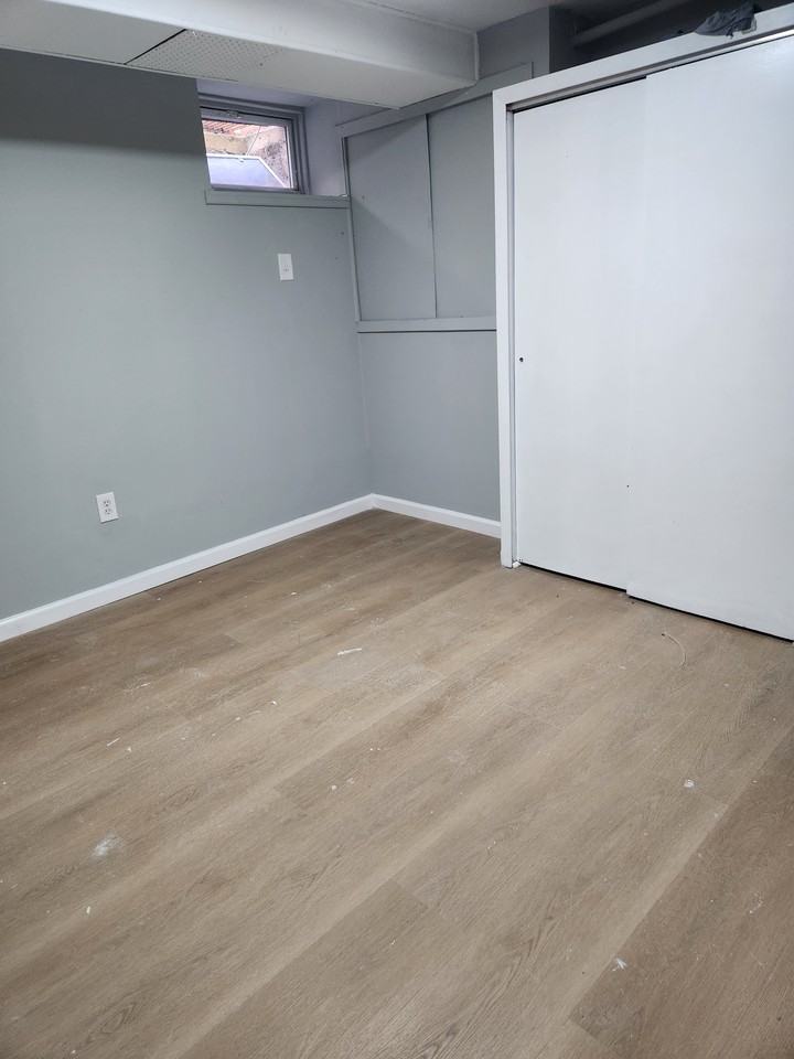 Glenmore Ave & Warwick St #GDN - Photo 7 of 7