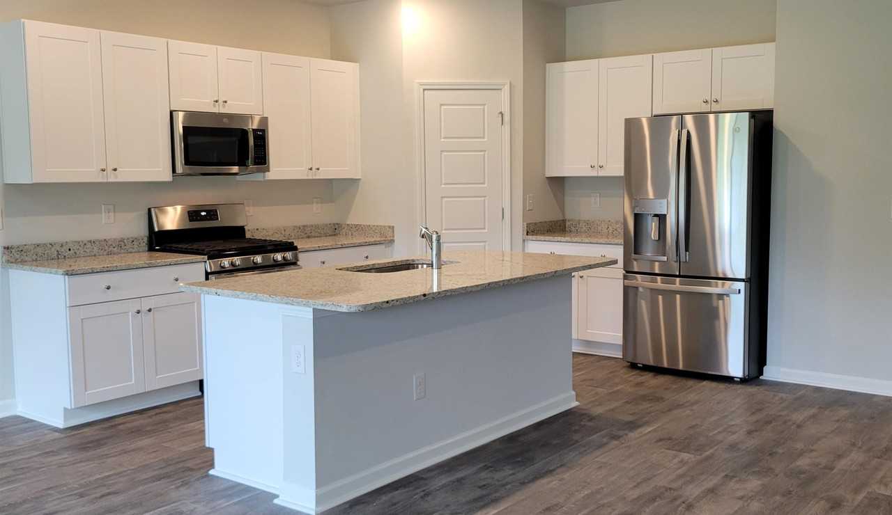 614 Culpeo Dr - Photo 4 of 34