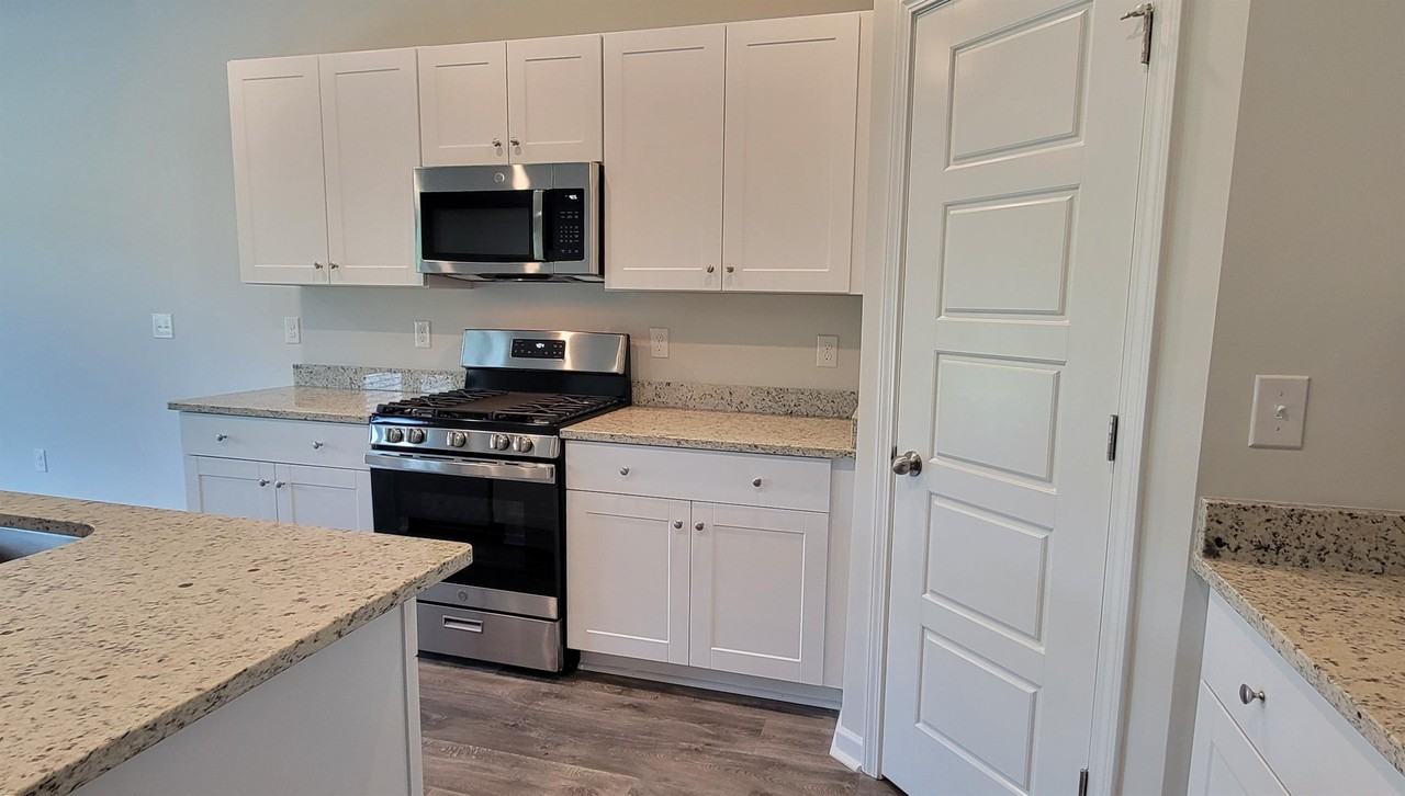 614 Culpeo Dr - Photo 5 of 34